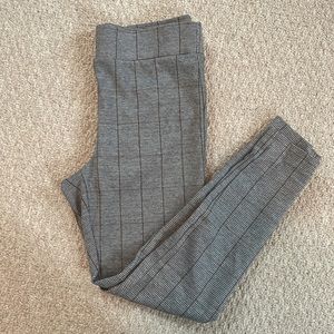 LOFT Plaid Leggings - Medium
